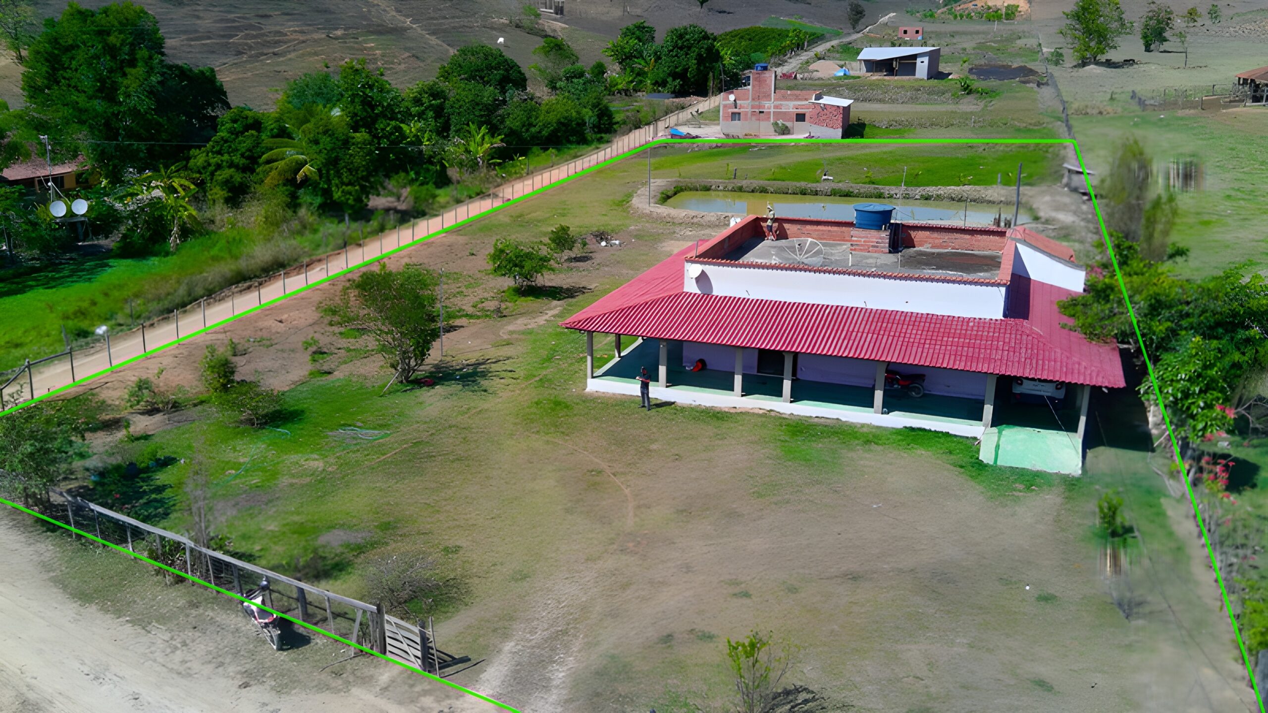 Chácara Em São João do Manteninha mg, a 2 KM de Vargem Grande