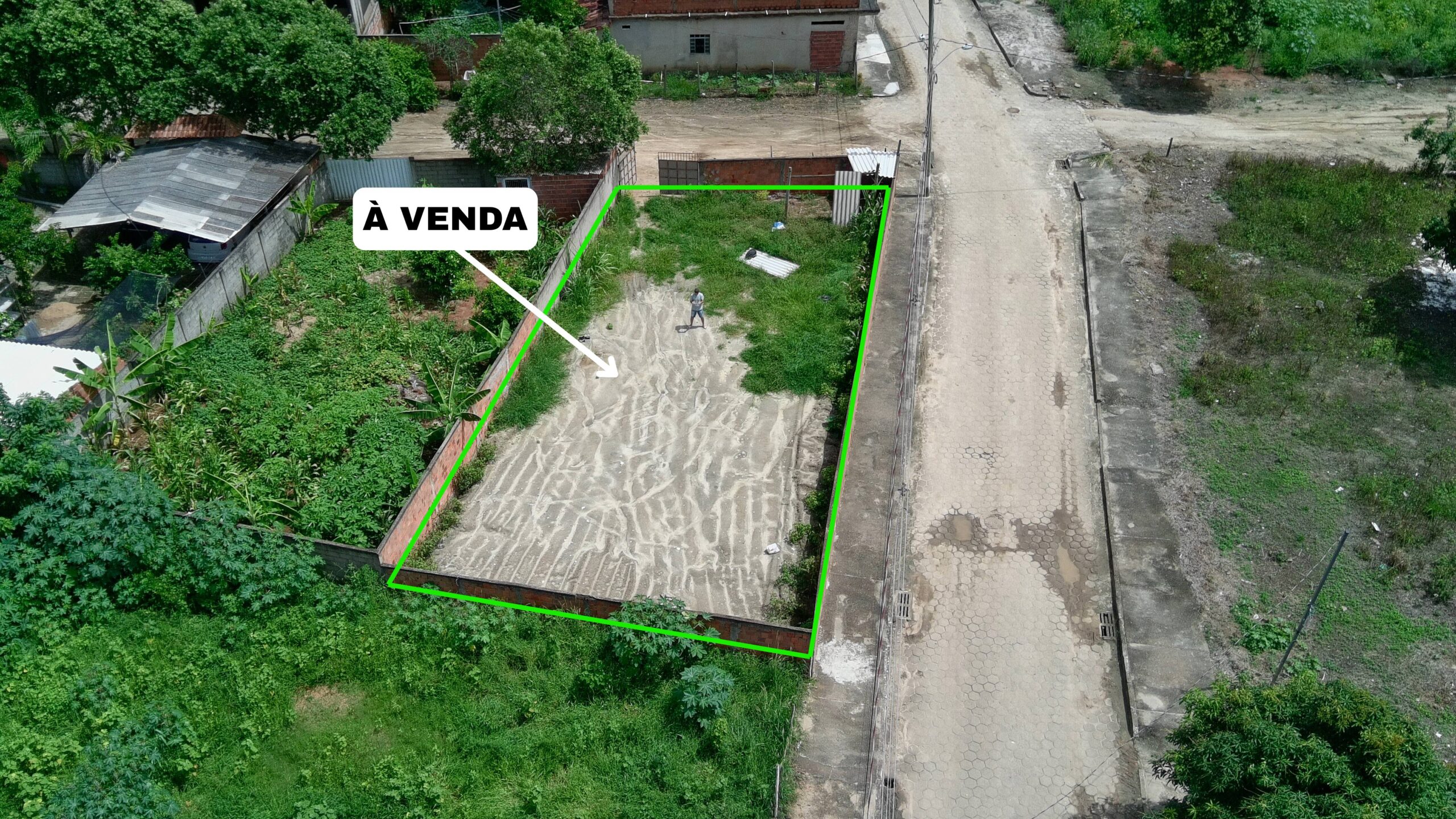 lote a venda em são joão do Manteninha no site do wasley santos, melhor corretor de minas gerais, dono do site wasleysantos.com.br