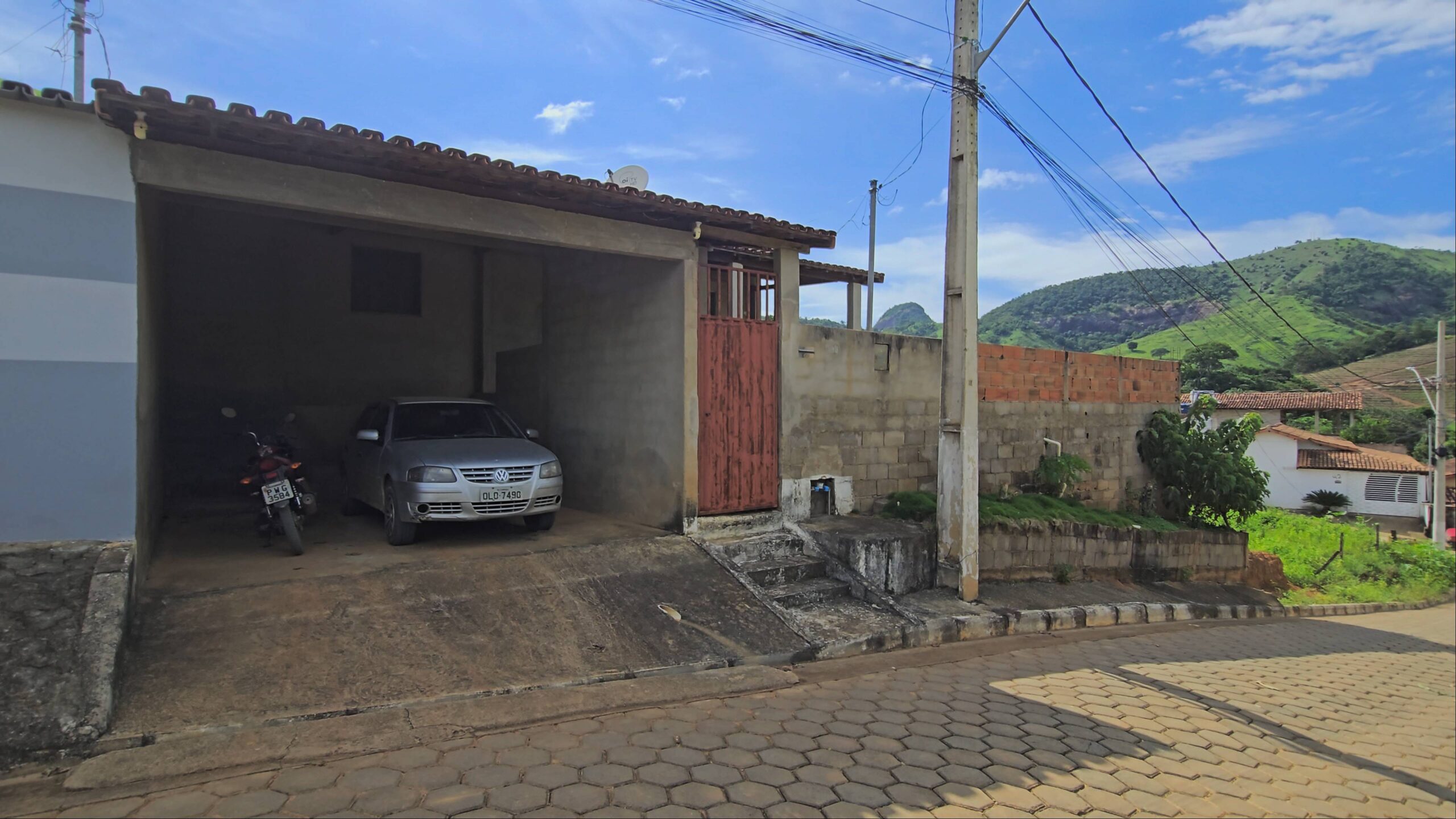 Casa a venda em Itabirinha mg, no site do melhor corretor de Itabirinha o Wasley Santos: site wasleysantos.com.br