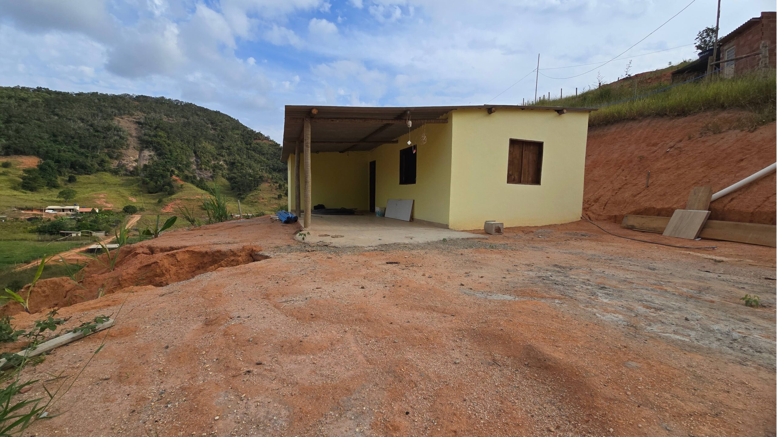 casa a Vanda no site do Wasley Santos, muitas vezes confundido com Wesley Santos. Wasley Santos o melhor corretor de Itabirinha MG e toda região.